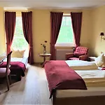 Konukevi Garni Wiestor 3*